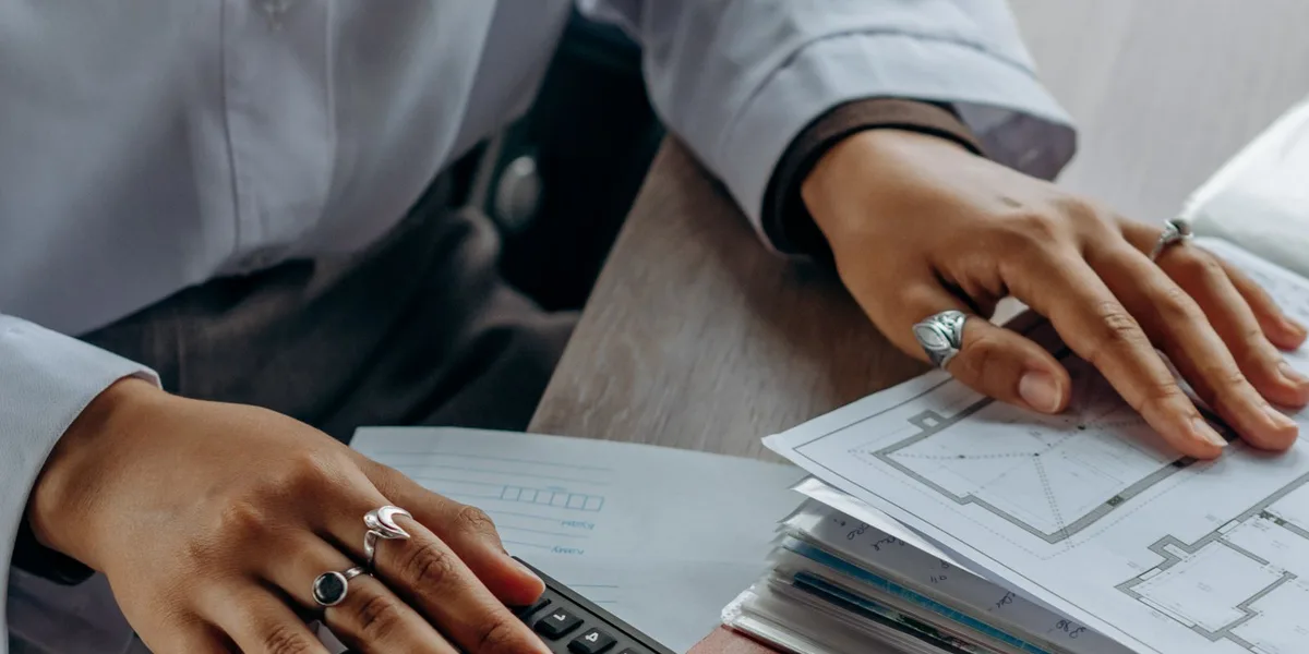 AR Accountant workplace — Sharjah, UAE