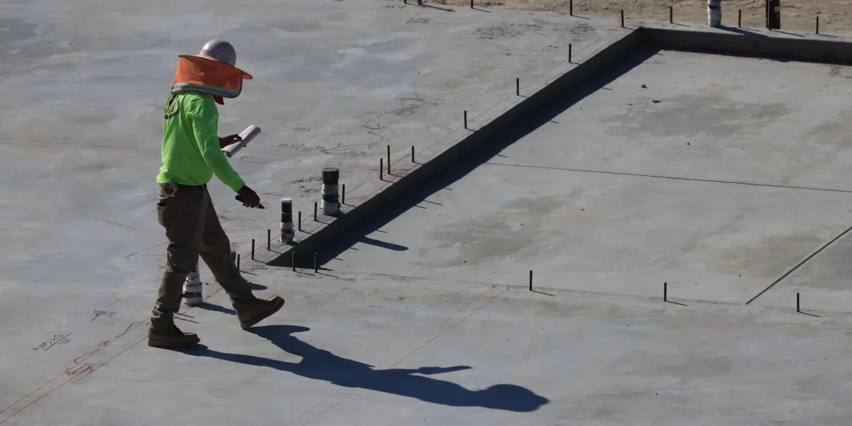 Civil / Structural Inspector workplace — Dubai, UAE