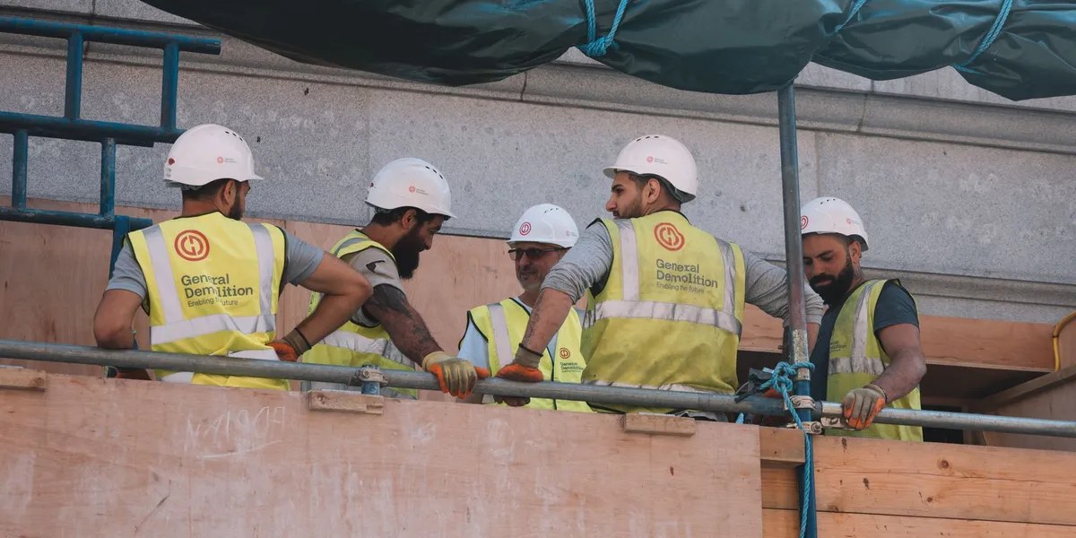 Construction Manager workplace — Dubai, UAE