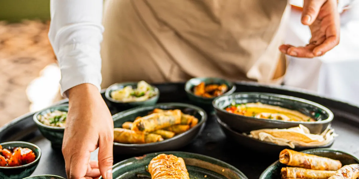 F&B Service Crew workplace — Abu Dhabi, UAE
