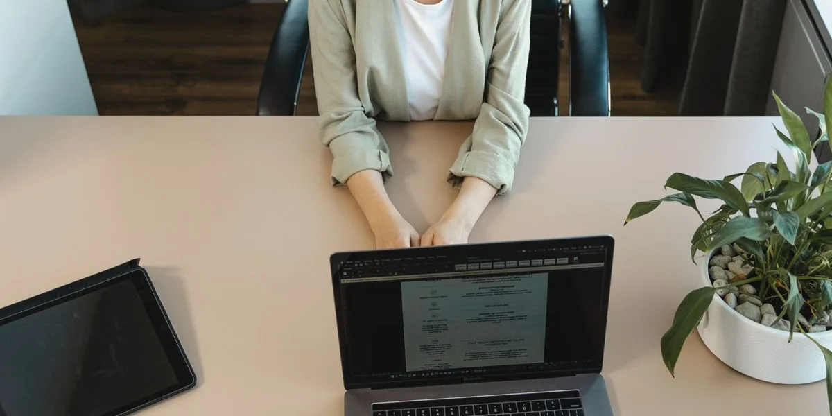 Senior HR Executive workplace — Dubai, UAE