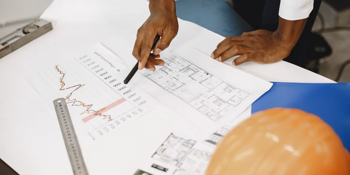 Senior Quantity Surveyor workplace — Muscat, Oman