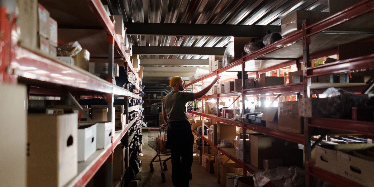 Storekeeper workplace — Jubail, Saudi Arabia