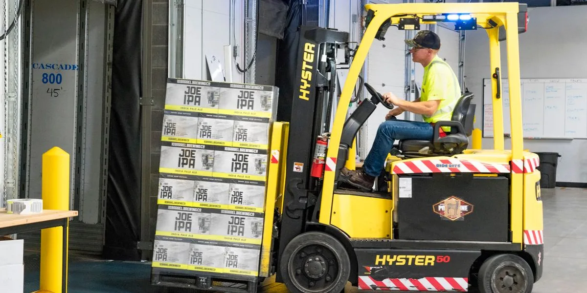 Warehouse Supervisor - Manufacturing workplace — Jubail, Saudi Arabia